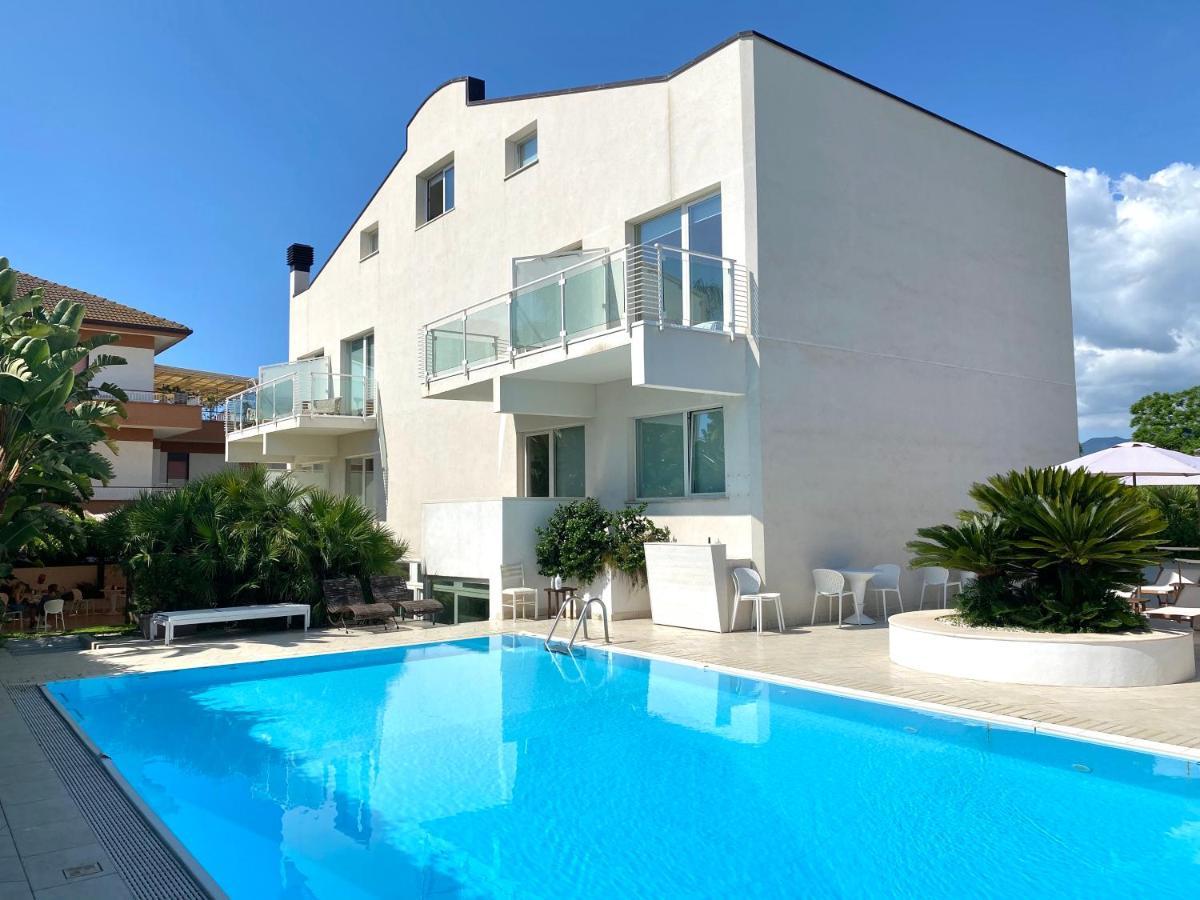 Aparthotel Path House - Etna & Sea View Riposto Exterior foto